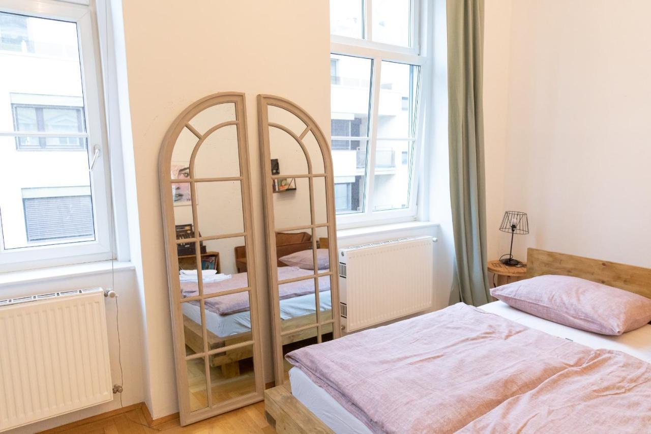Design Apartments Near Mariahilferstrasse Wien Ngoại thất bức ảnh